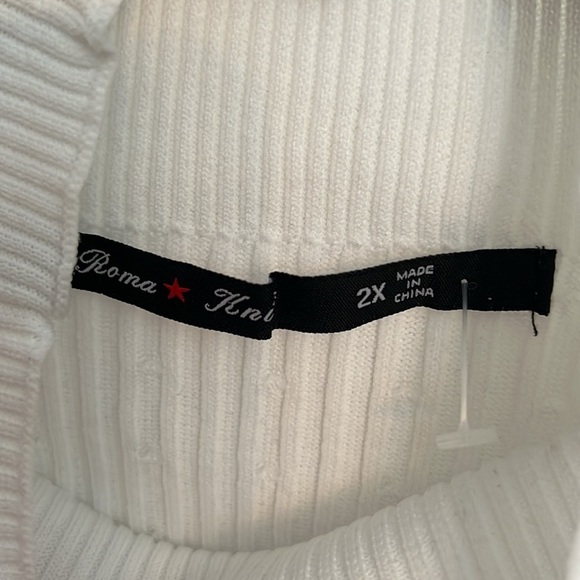 Roma whit Knit cut out ribbed sweater NWOT - Picture 6 of 11